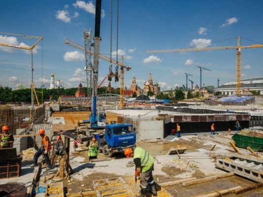 В Москве за три года построят 60 больниц и поликлиник