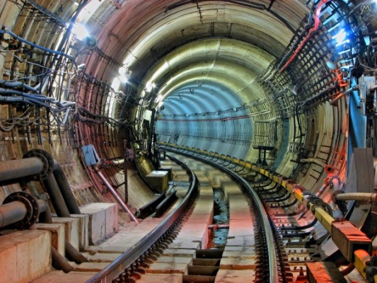 Китайцы построят три станции московского метро за 23 млрд рублей