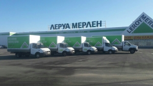 «ГрузовичкоФ» организовал службу доставки для гипермаркетов «Леруа Мерлен» в трех регионах