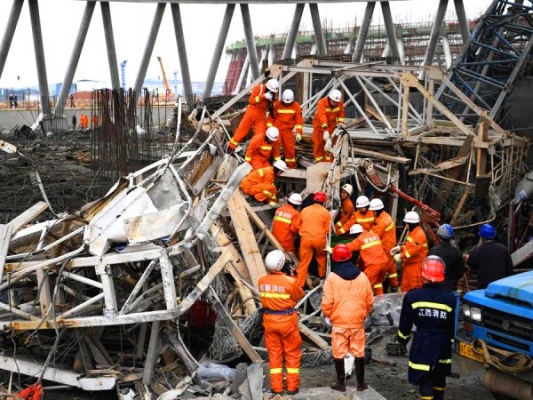 КНР: девять человек погибли при обрушении на строящейся электростанции
