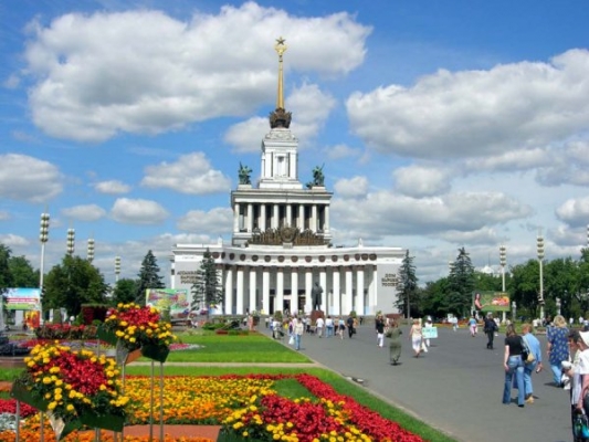 На ВДНХ построят парк аттракционов за 11,35 миллиарда рублей