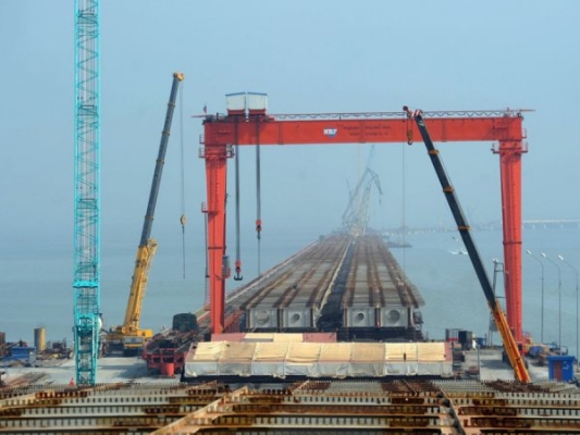 Уголь и газ в Китай смогут поставлять по железнодорожному мосту
