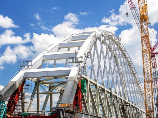 Росавтодор: Керченский мост построили более чем на 50%