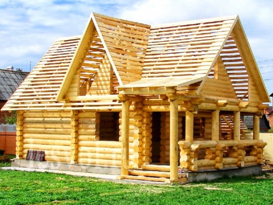 Стоимость кредитов на строительство деревянных домов намерены снизить