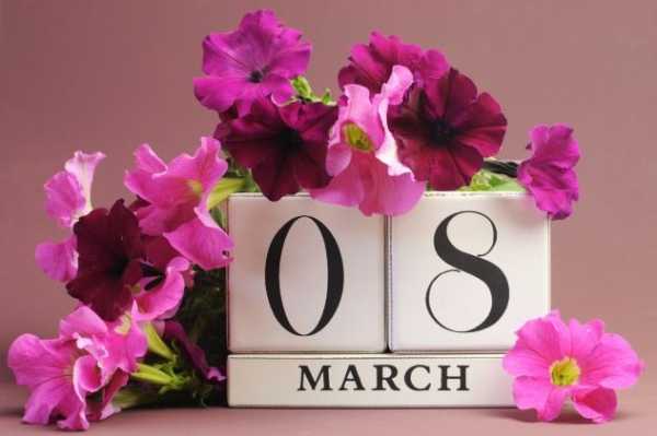 Международный женский день 8 марта: как празднуют, что дарят, история праздника, традиции Info-Vsem.Ru