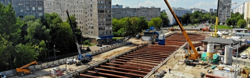 Более 25 км сетей вынесли из зоны строительства второго участка розовой ветки метро