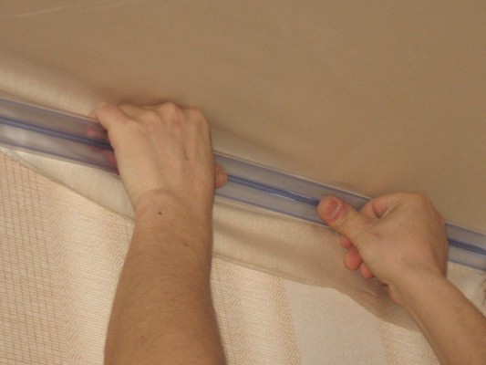 8 советов по выбору ткани для отделки стен 