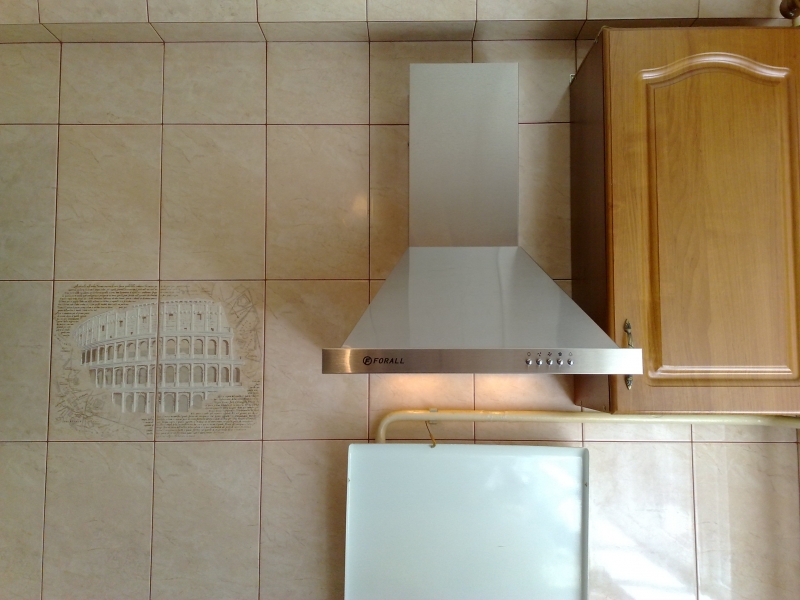Вентиляция в квартире: вытяжка на кухне