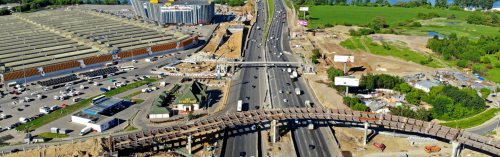 На развязке МКАД – Бесединское шоссе забетонировали опоры эстакады