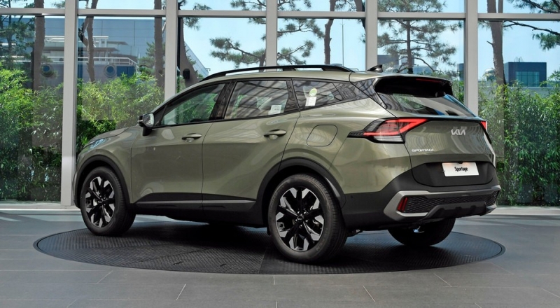 Новый Kia Sportage нацелился на Россию: длинная база и два мотора