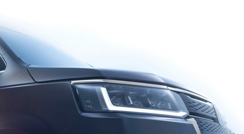 Отстающий от конкурентов минивэн Honda StepWGN сменил имидж в новом поколении: первые фото