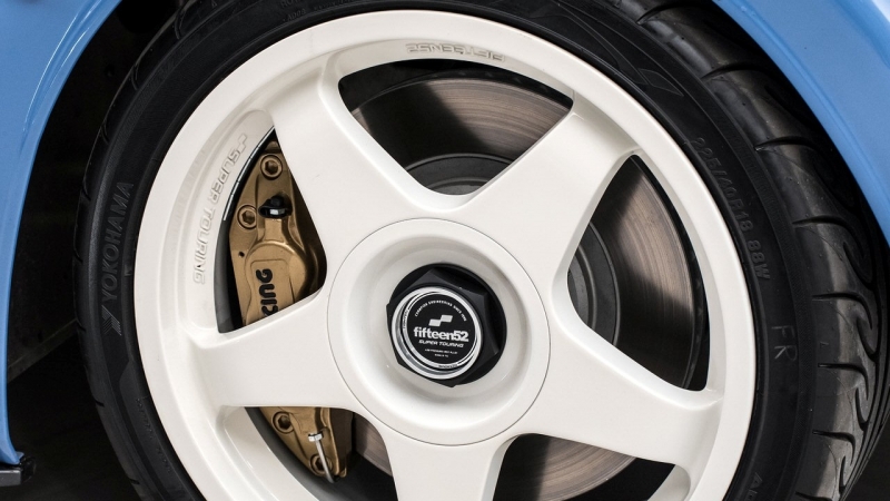 Morgan Plus 8 GTR официально: атмосферный V8 мощностью 380 л.с. и перекроенный кузов