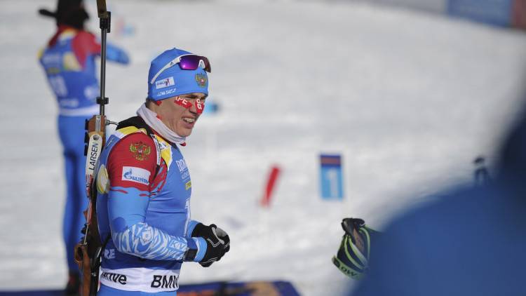 Российские биатлонисты стали бронзовыми призерами эстафеты на третьем этапе КМ