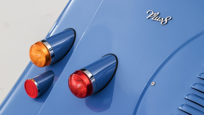 Morgan Plus 8 GTR официально: атмосферный V8 мощностью 380 л.с. и перекроенный кузов