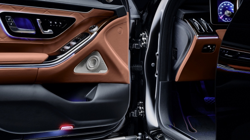 Новый канцлер Германии Олаф Шольц выбрал себе служебный автомобиль